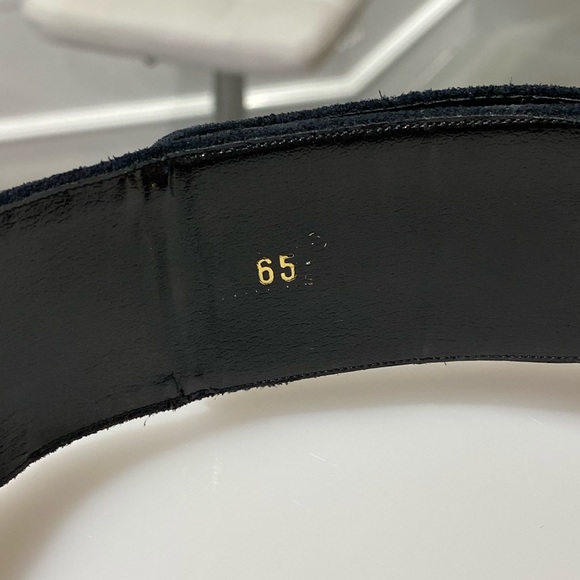 Authentic Chanel Vintage Twisted Gold Belt XS - Picture 8 of 16